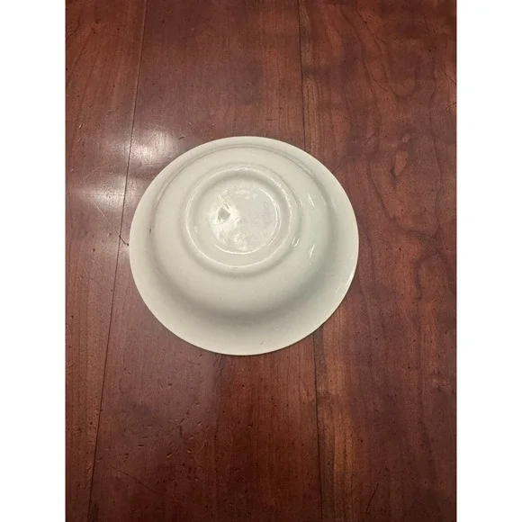 Vintage‎ Blue Willow Cereal Bowl: Classic Chinoiserie Dinnerware - Picture 2 of 4